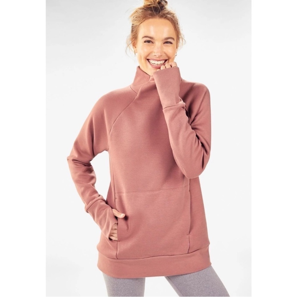 Fabletics Women’s Medium Dusty Rose Activewear, Mock Neck, Turtleneck Sweater